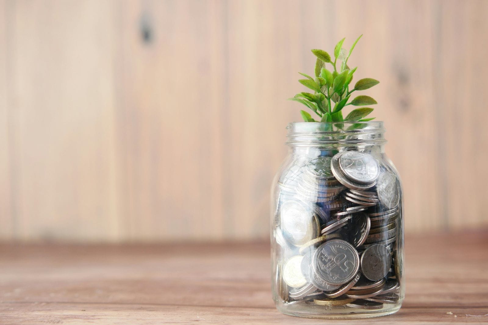 Stratiphy partners with Moneyhub to streamline funding of personalised investments.