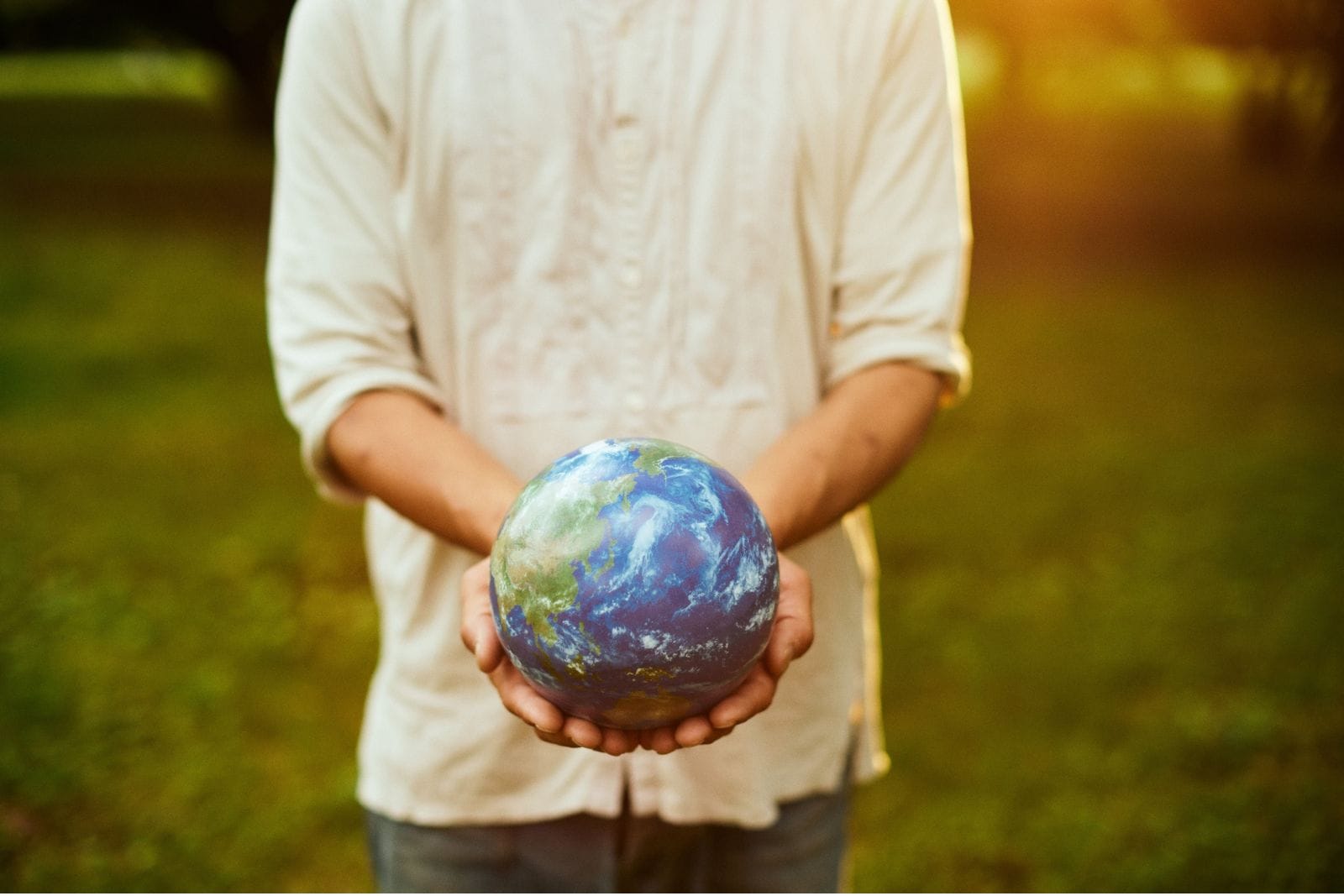 Fiserv simplifies cross-border commerce with Commerce Hub