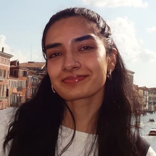 Anaïs Gill Anaïs Gill