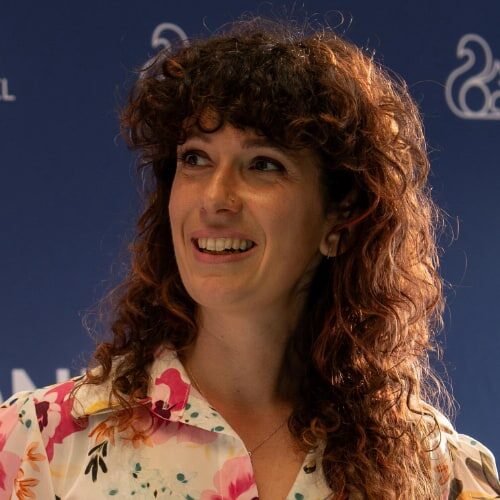 Andreea Daly Andreea Daly